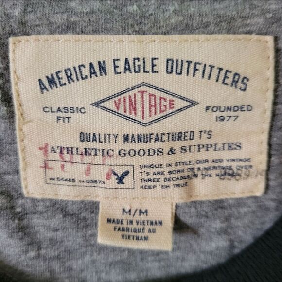 American Eagle Outfitters Men's Black Appliquéd Crewneck Short Sleeve Tee - Picture 2 of 12